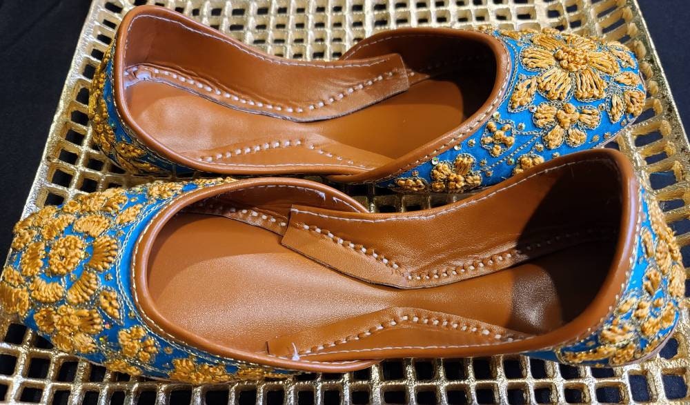 Blue with yellow hand Embroidered khussa/jutti.