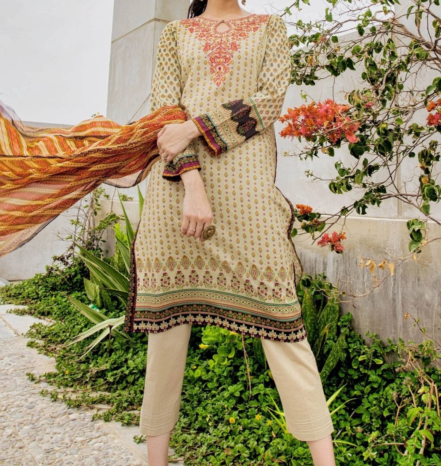 Stitched 3 Piece Embroidered Doria Lawn with Chiffon Suit. Pakistani designer wear,  ready to ship.