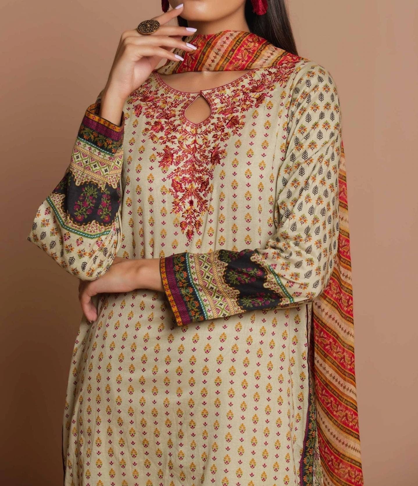 Stitched 3 Piece Embroidered Doria Lawn with Chiffon Suit. Pakistani designer wear,  ready to ship.