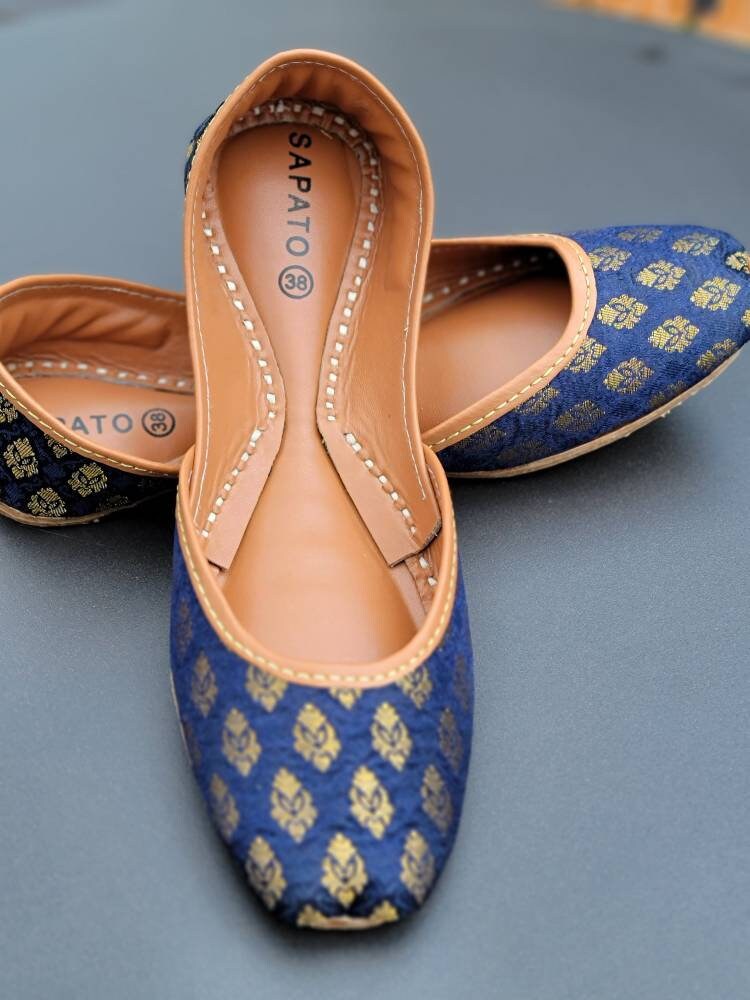 Navy blue banarsi khussa.  Pakistani ready to wear.