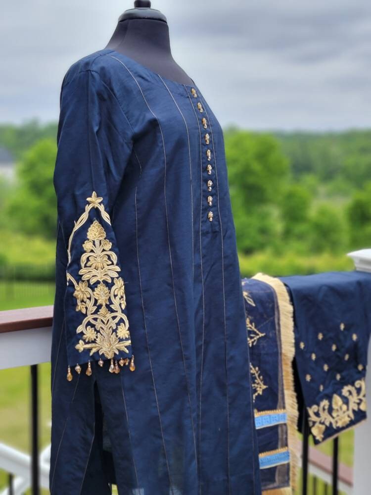 Navy blue raw silk shirt and shalwar with organza gota work duppata. Pakistani designer. Qalamkar.