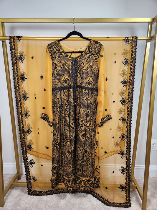 Gorgeous yellow and black chikankari.  3 pc.