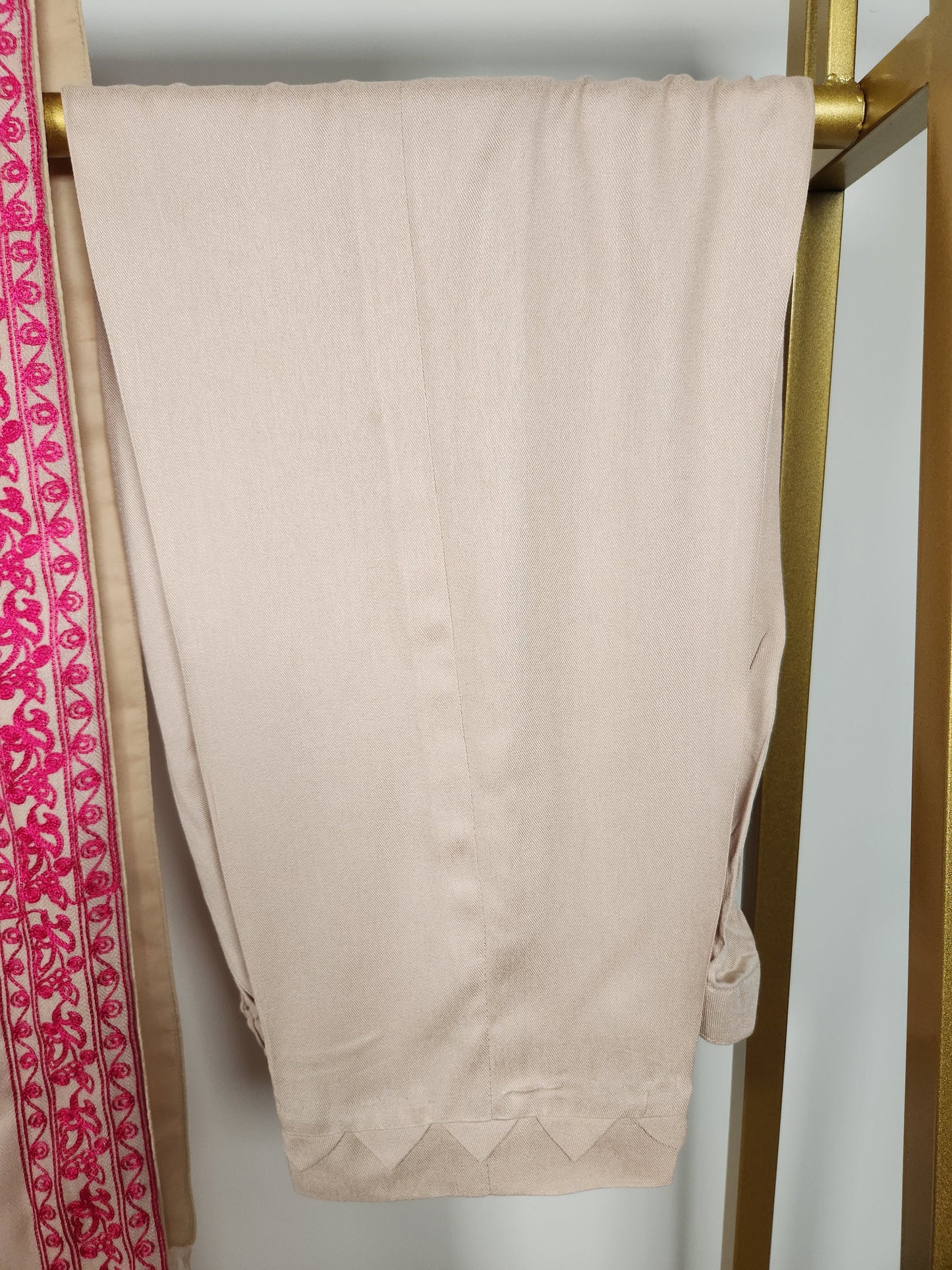 Pink beige stone linen 3 pc winter collection.