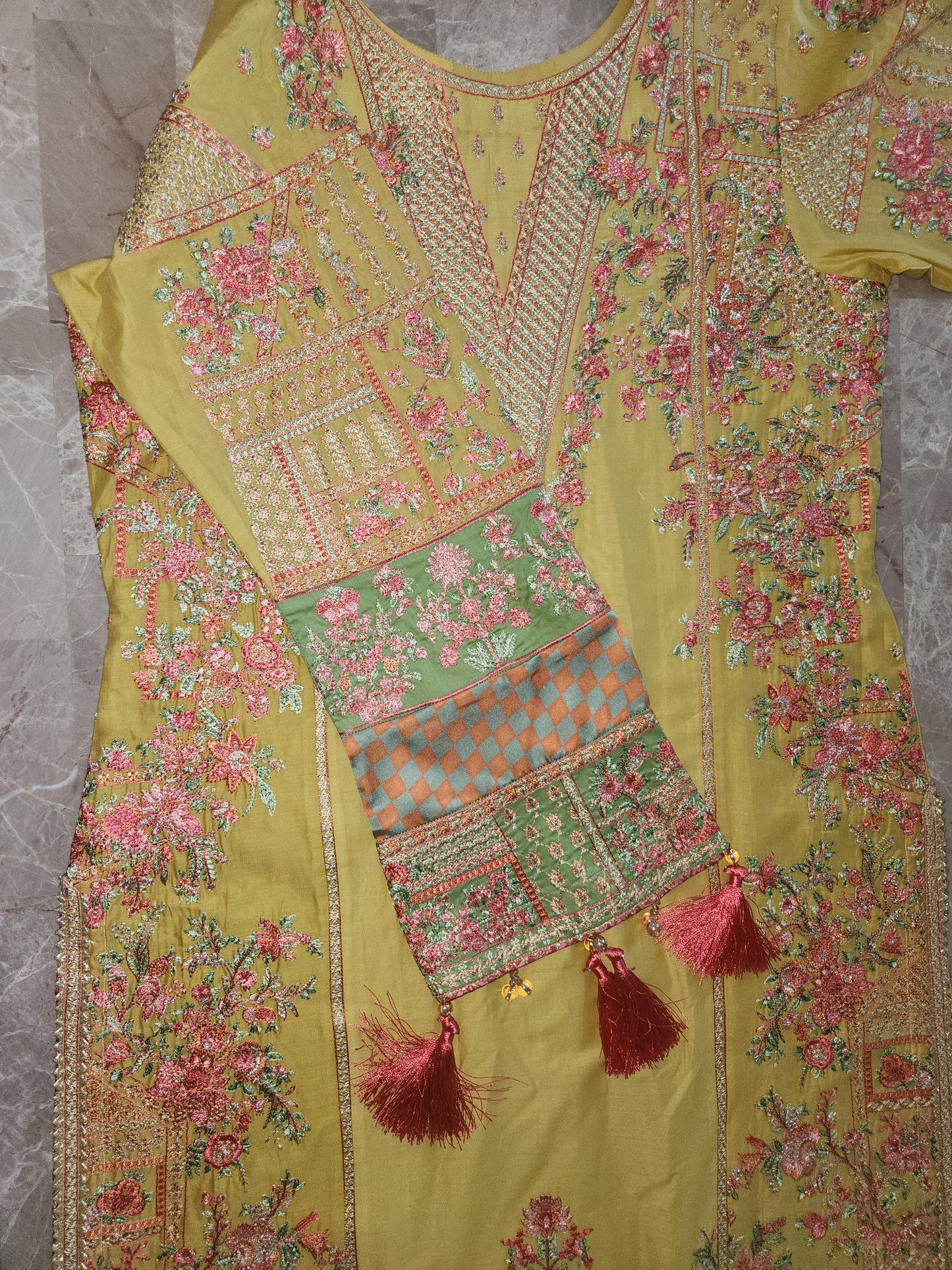 Original Hussain Rehar lawn collection 2024. 3 pc ready to wear.